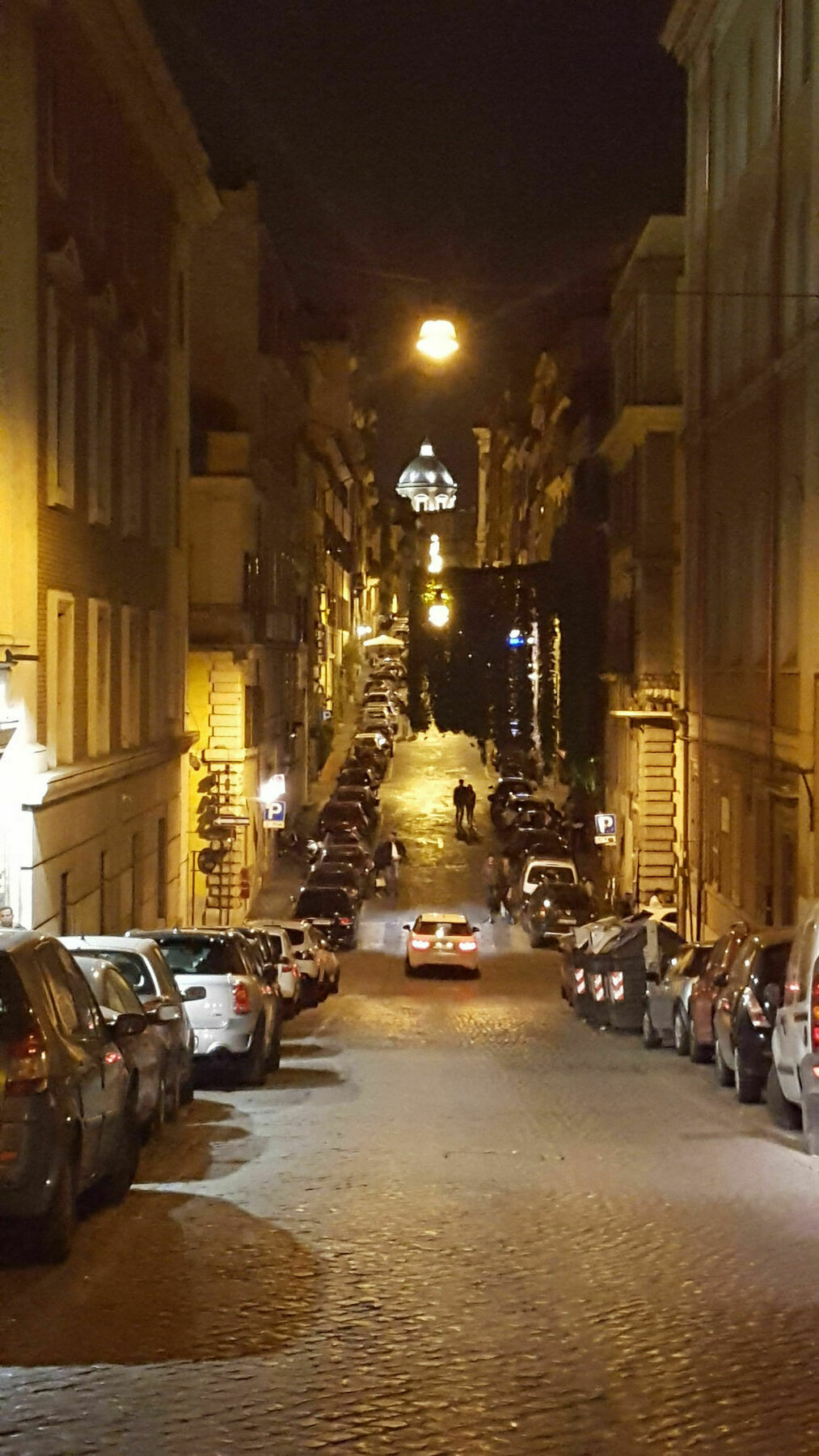 Una Finestra Su Monti Rom Eksteriør billede
